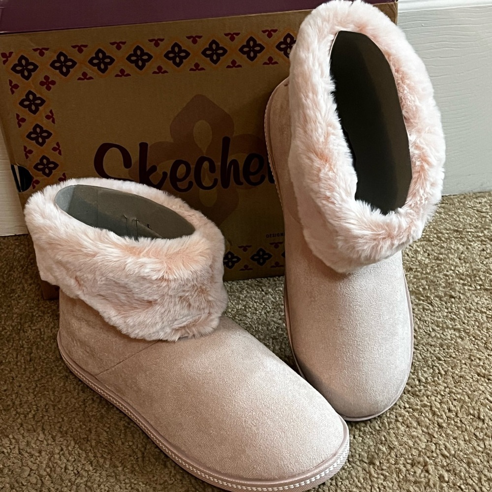 Skechers/Meant To Be NWT Women’s blush Faux Fur Suede Ankle Boots size 7 - Picture 6 of 8
